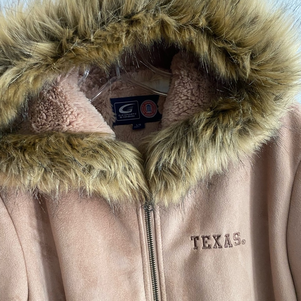 UT University of Texas faux suede/fur coat w/ zip pockets & embroidered detail